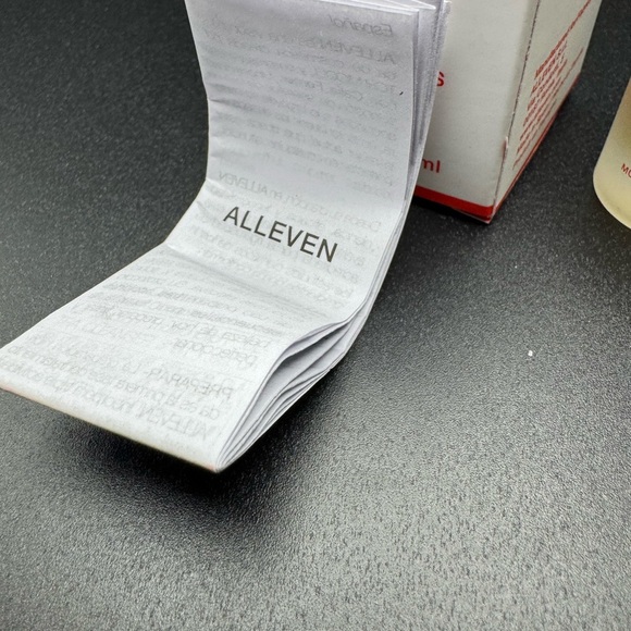 Prodigy Oil - Advanced Skincare New in box- 4mL - Picture 2 of 4